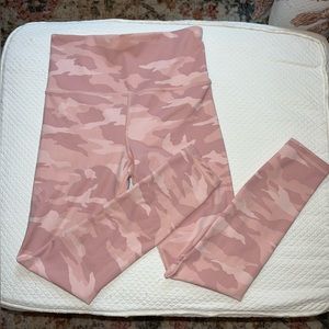 Athleta elation 7/8 length pink camo